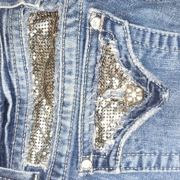 Miss Me Chain Jeans - Picture 8 of 12